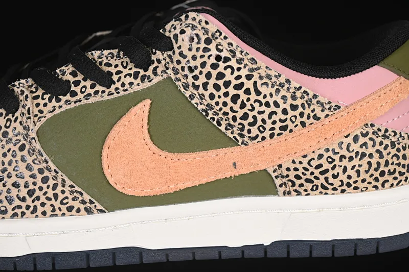 All Categories Nk SB Dunk Series Nk SB Dunk Low low-top sneakers Arts-Rec Skateshop x Nike SB Dunk Low Pro joint model low-top casual sneakers IH3211-200